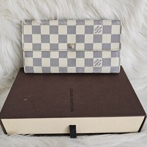 🤍 LV Azur Sarah Wallet 🤍